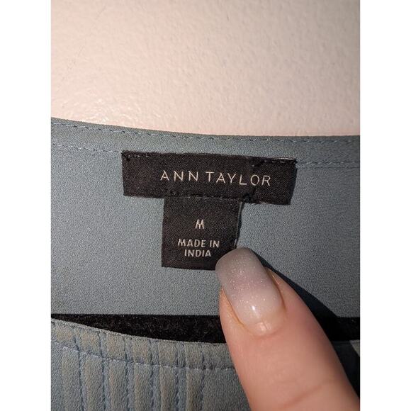 Ann Taylor Casual Long Sleeve Work Business Top Sz Med - Picture 4 of 8
